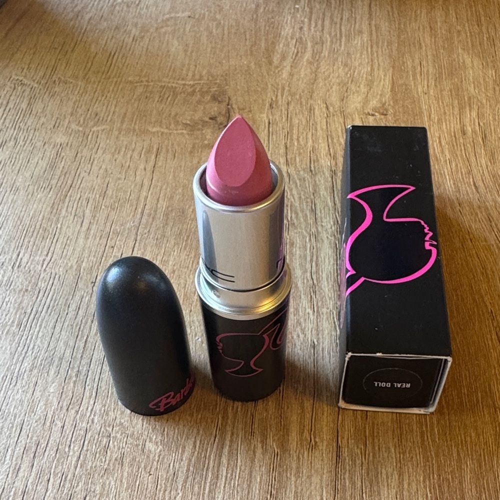 Barbie Loves MAC, MAC Collection Lipstick- NEW- Real Doll